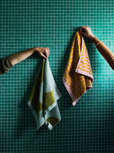 Load image into Gallery viewer, Ripple Hand Towel - Mandi at Home