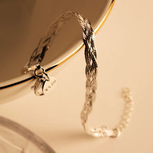 Load image into Gallery viewer, NAJO - Radiance Bracelet - Sterling Silver - Mandi at Home