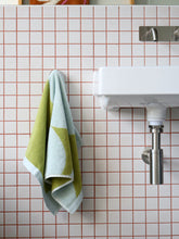 Load image into Gallery viewer, Pebble Hand Towel - Mandi at Home