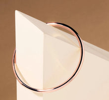 Load image into Gallery viewer, NAJO - Simplicity Bangle - Rose Gold