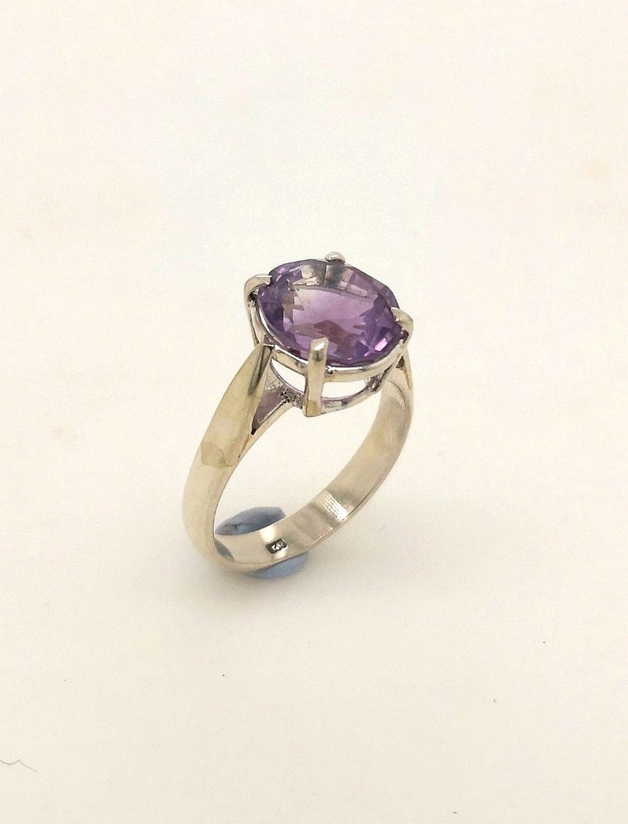 Sterling Silver and Oval Amethyst Ring
