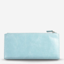 Load image into Gallery viewer, Dakota Women&#39;s Sky Leather Wallet - Mandi at Home
